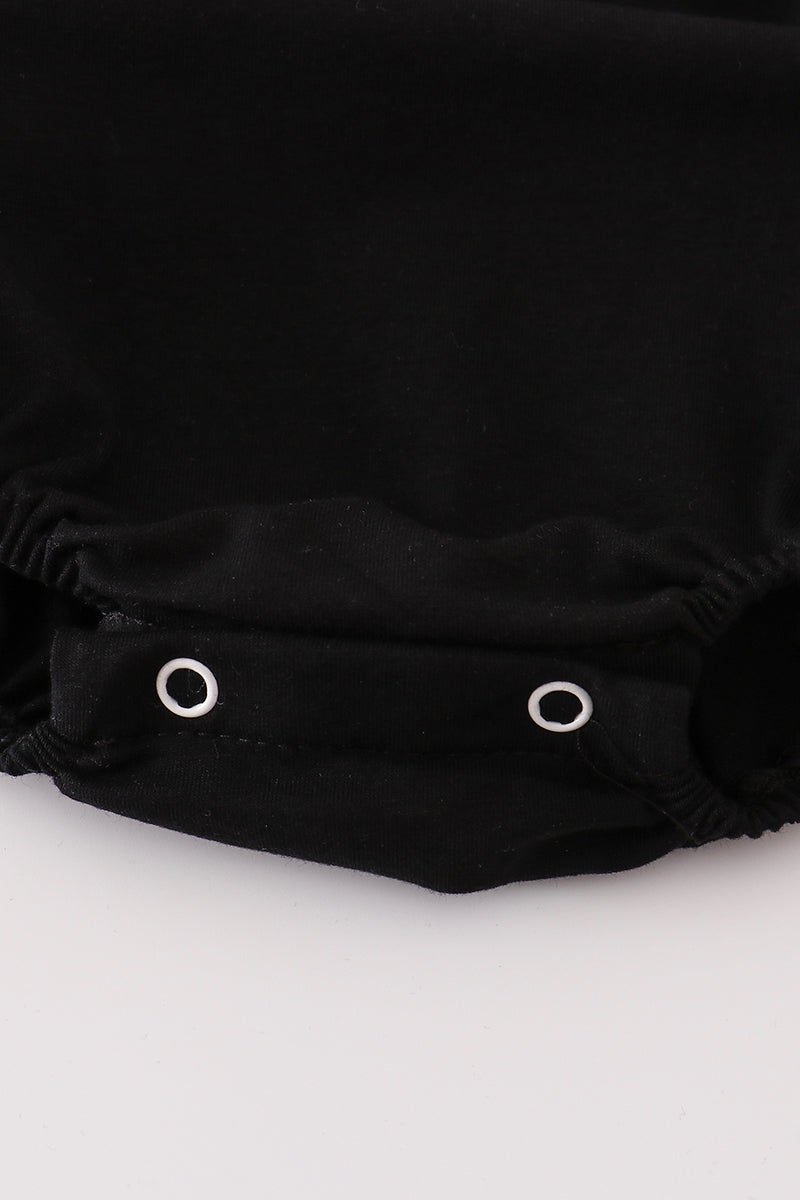 Black witch pumpkin embroidery bubble